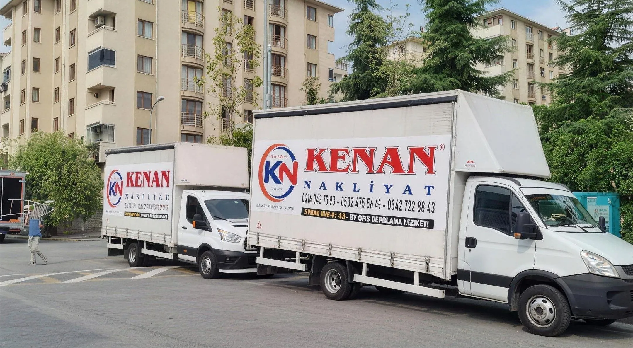 Kenan Nakliyat araçları İstanbul içi bir taşımada, sokakta